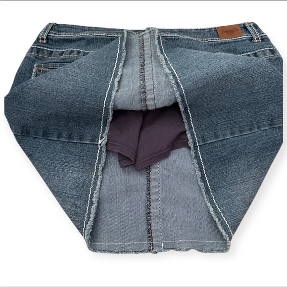 Justice denim skirt kids - Picture 3 of 5